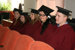 Diplomų įteikimai pirmajai nuotolinių studijų grupei 